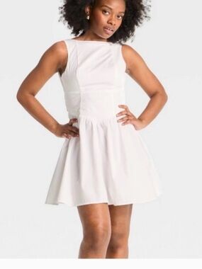 Wild Fable Sleeveless White Fit-and-Flare Dress with Open Back and Tie Detail
